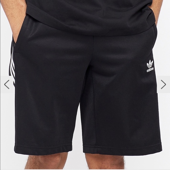 🔥🆕Adidas Snap Men’s Shorts🔥 - Picture 3 of 8